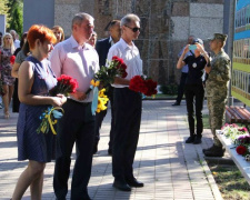 Криворожане почтили память героев, погибших под Иловайском (фото)