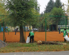 В одной из школ Кривого Рога появились новые теннисные корты (ФОТО)