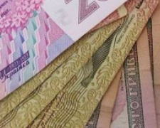 Антирейтинг: кто в Днепропетровской области самый большой должник по зарплате (ИНФОГРАФИКА)