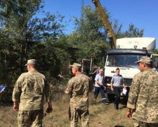 Активисты Кривого Рога поймали на &quot;гарячем&quot; расхитителей имущества 17-й танковой бригады (ФОТО)