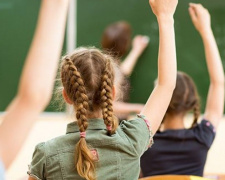 В Україні зняли обмеження на кількість учнів у класах