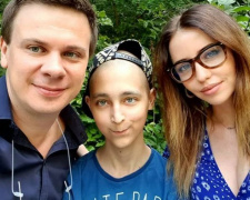 Известный телеведущий Дмитрий Комаров помогает собрать деньги на лечение мальчика из Кривого Рога