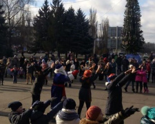 В Долгинцевском районе Кривого Рога прошла церемония закрытия новогодней елки (ФОТО)