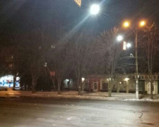 Да будет свет: в Терновском районе Кривого Рога над пешеходными переходами установили светильники (ФОТО)