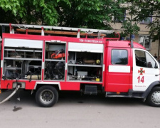 В Кривом Роге произошел пожар в девятиэтажном доме (ФОТО)