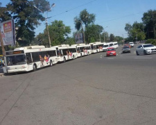 UPD: В Кривом Роге выпустили на линию 4 новых троллейбуса и 3 автобуса (ВИДЕО)