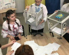 В Кривом Роге уже проголосовали за президента страны: дети сделали свой ответственный выбор