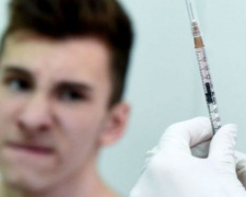 Медики Кривого Рога рассказали, почему взрослым необходима вакцинация от кори (ответы на вопросы)