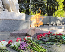 У Кривому Розі вшанували пам’ять загиблих у Другій світовій війні: подробиці