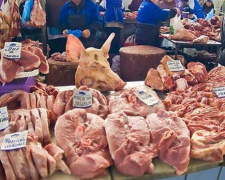 Криворожские копы не пустили на рынки города 700 кило мяса в антисанитарном состоянии
