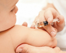 Криворожские медики озвучили список прививок, которые можно сделать в больницах города (ФОТО)