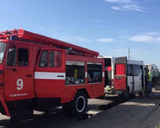 В ДТП на Днепропетровщине пострадало 13 человек 