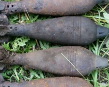 Возле кладбища в Кривом Роге обнаружили восемь боевых снарядов