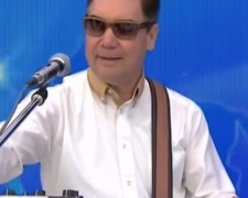 Президент Туркменистана исполнил рэп про коня (ВИДЕО)