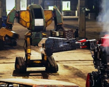 Битву гигантских роботов впервые показали на видео