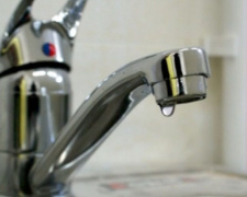 Вода с червями и непригодна для питья: жители Кривого Рога не хотят платить за техническую воду, вместо питьевой