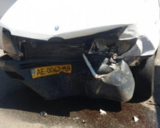 В Кривом Роге в аварии с участием маршрутки пострадали пять человек (ФОТО)
