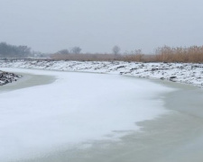 Мешканцям Дніпропетровщини нагадали про правила безпеки на льоду (КОРИСНО)