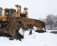 Кривой Рог борется со снегом: кто помогает в борьбе с непогодой (фото)