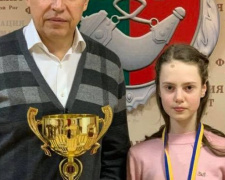 12-летняя школьница из Кривого Рога стала серебряным призером чемпионата Украины по шахматам