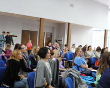 В Кривом Роге состоялся первый всеукраинский Форум родителей: что решили мамы и папы школьников (ФОТО)