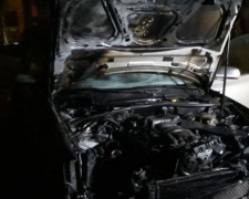 Вечером в Кривом Роге сгорел легковой автомобиль (ФОТО)