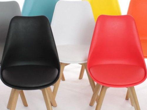 Модные пластиковые стулья в интернет-магазине «Маркет Мебели»