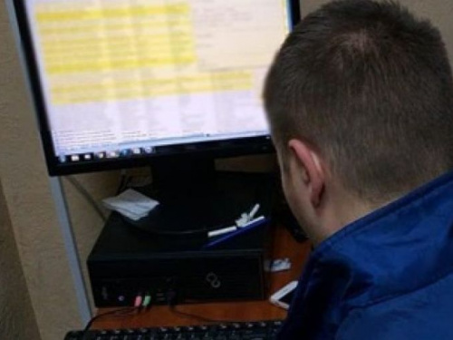 На территории Днепропетровской области правоохранители прикрыли мошеннический колл-центр, где обворовывали украинцев