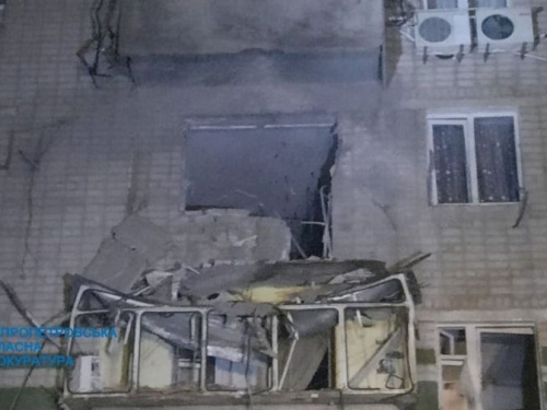 У результаті обстрілу в Зеленодольську пошкоджено чотири багатоповерхові будинки