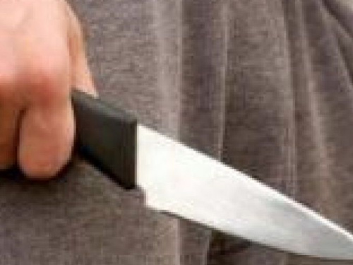 В Покровском районе Кривого Рога мужчина получил ножевое ранение