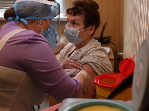 В Украине процесс вакцинации от коронавируса идет не по плану – Степанов