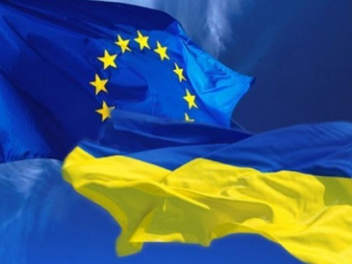 ЄС відсьогодні призупиняє дію усіх імпортних мит на українські товари, - Шмигаль