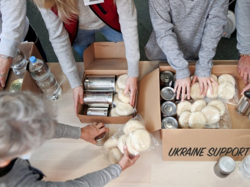 Українці можуть отримати допомогу від Фонду Союзників Світу: що пропонують та як отримати
