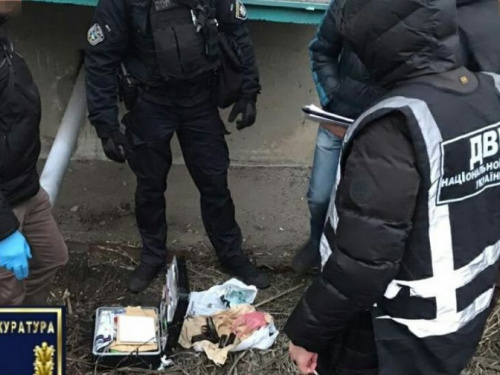 В Днепропетровской области нацгвардейцы совместно с гражданскими торговали психотропными веществами