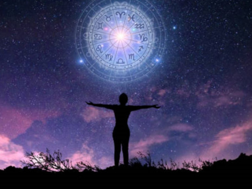 Знаки Зодіаку, в житті яких незабаром відбудеться справжнє диво: прогноз від астрологів