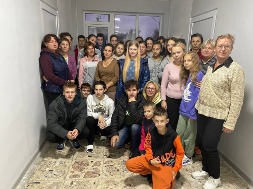 Додому повернулись 37 українських дітей, які були примусово депортовані в росію