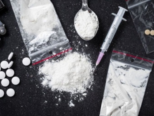 Криворожанин оказался на скамье подсудимых за хранение наркотических веществ в крупных размерах