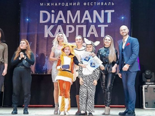 Криворожский танцевальный колектив с Международного фестиваля вернулся с победой (фото)