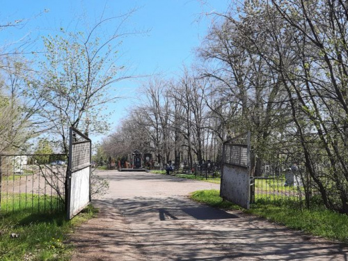 У Кривому Розі на охорону кладовищ планують витратити майже 9,8 мільйона гривень