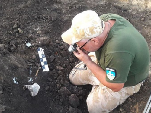 На Днепропетровщине идентифицировали останки членов экипажа сбитого самолета ИЛ-2