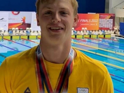 Плавець з Кривого Рогу посів призові місця на чемпіонаті з плавання