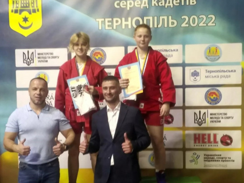 Спортсменки з Кривого Рогу вибороли срібло на чемпіонаті України з боротьби самбо