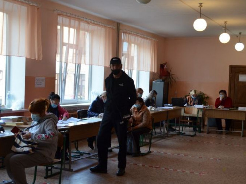 Явка виборців в Україні склала 36,88 % - остаточні дані ЦВК