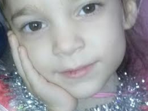 Помогите найти: в Кривом Роге родители потеряли 6-летнюю дочь (ФОТО)