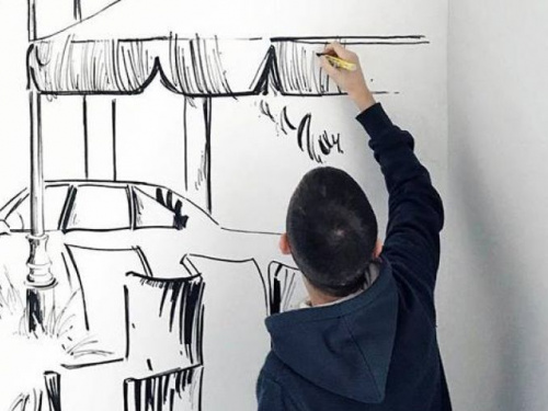 Современный взгляд на Кривой Рог: в городе проходит персональная выставка художника-графика