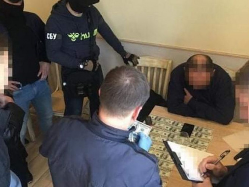 На Днепропетровщине задержали преступную группировку, которые вымогали деньги у предприниматей (фото)