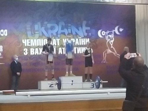 Криворіжці посіли призові місця на чемпіонаті України з важкої атлетики