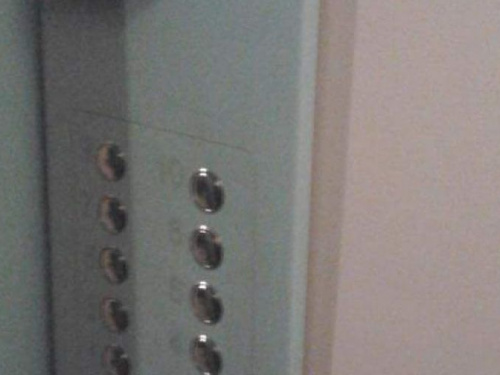 Криворожанам рассказали о причинах отключения лифтов и методах борьбы с проблемой  (ФОТО)