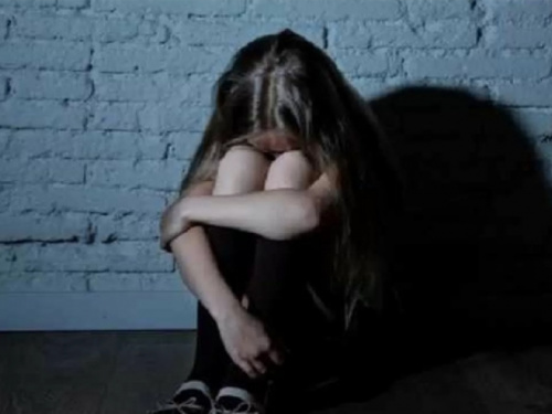 На Дніпропетровщині за зґвалтування двох сестер затримали місцевого мешканця
