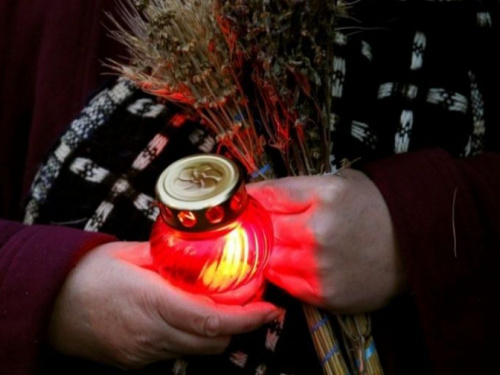 Зажги свечу памяти: жителей Кривого Рога призывают почтить память жертв Голодомора